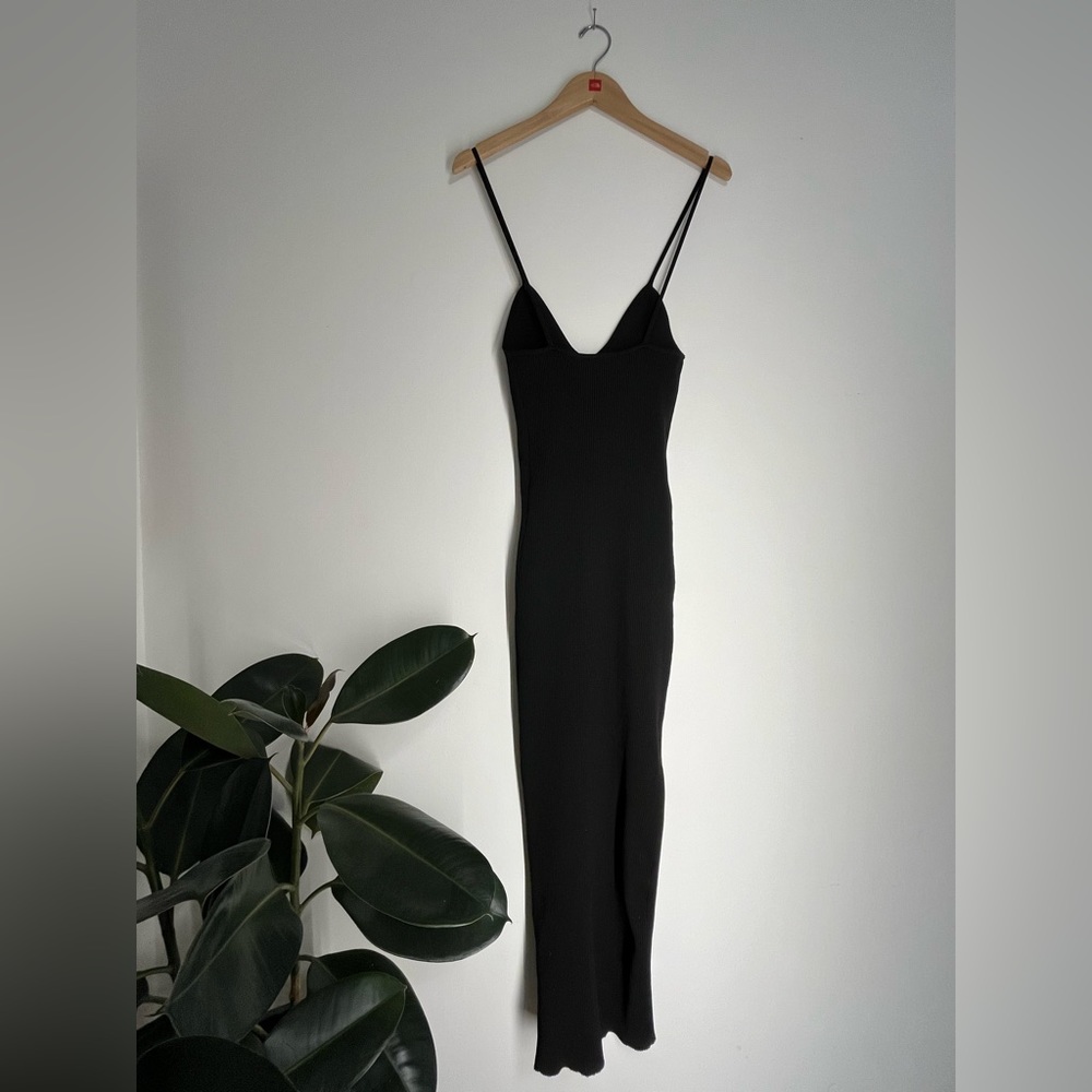 LIONESS BLACK RIBBED MAXI DRESS